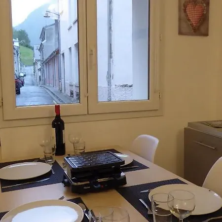 Centre Village 19 Couchages Cauterets